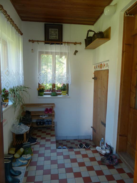 Отель Bizoni Dvur Retenice Экстерьер фото